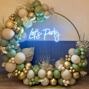 Arche dorée décorée